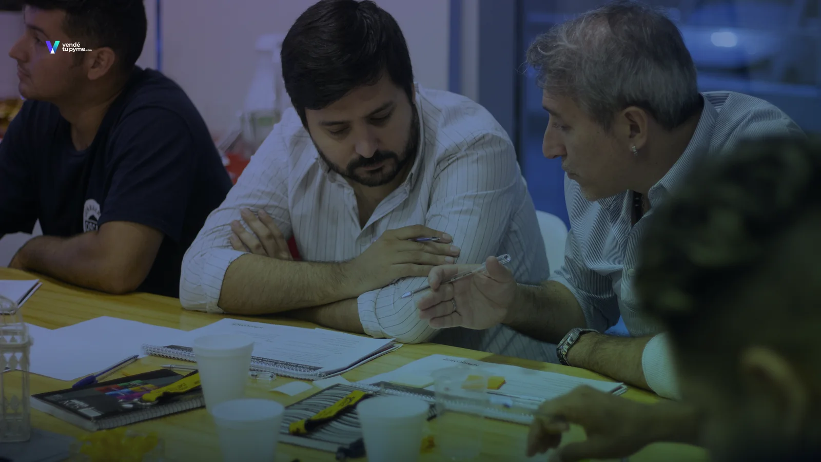 Quién responde por las deudas (y qué pasa con tus empleados) cuando vendés